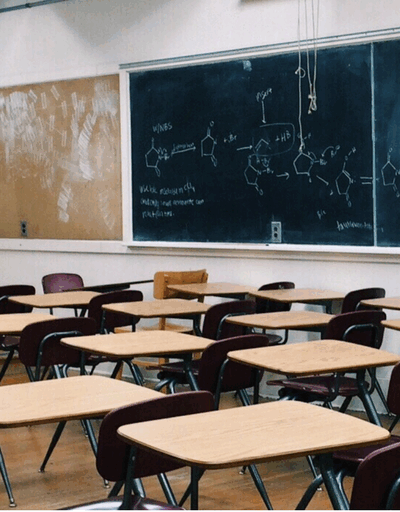 photo of empty student chairs